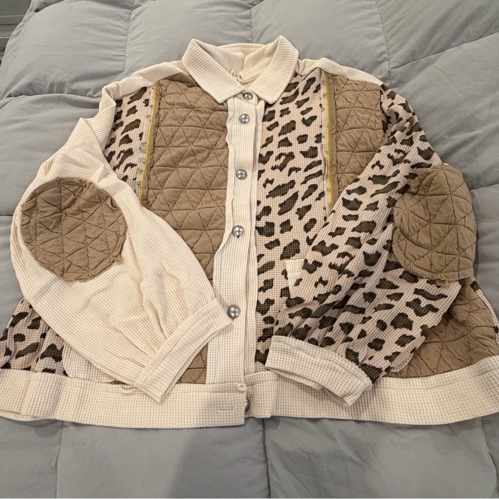 New POL Cream Textured Knit Top